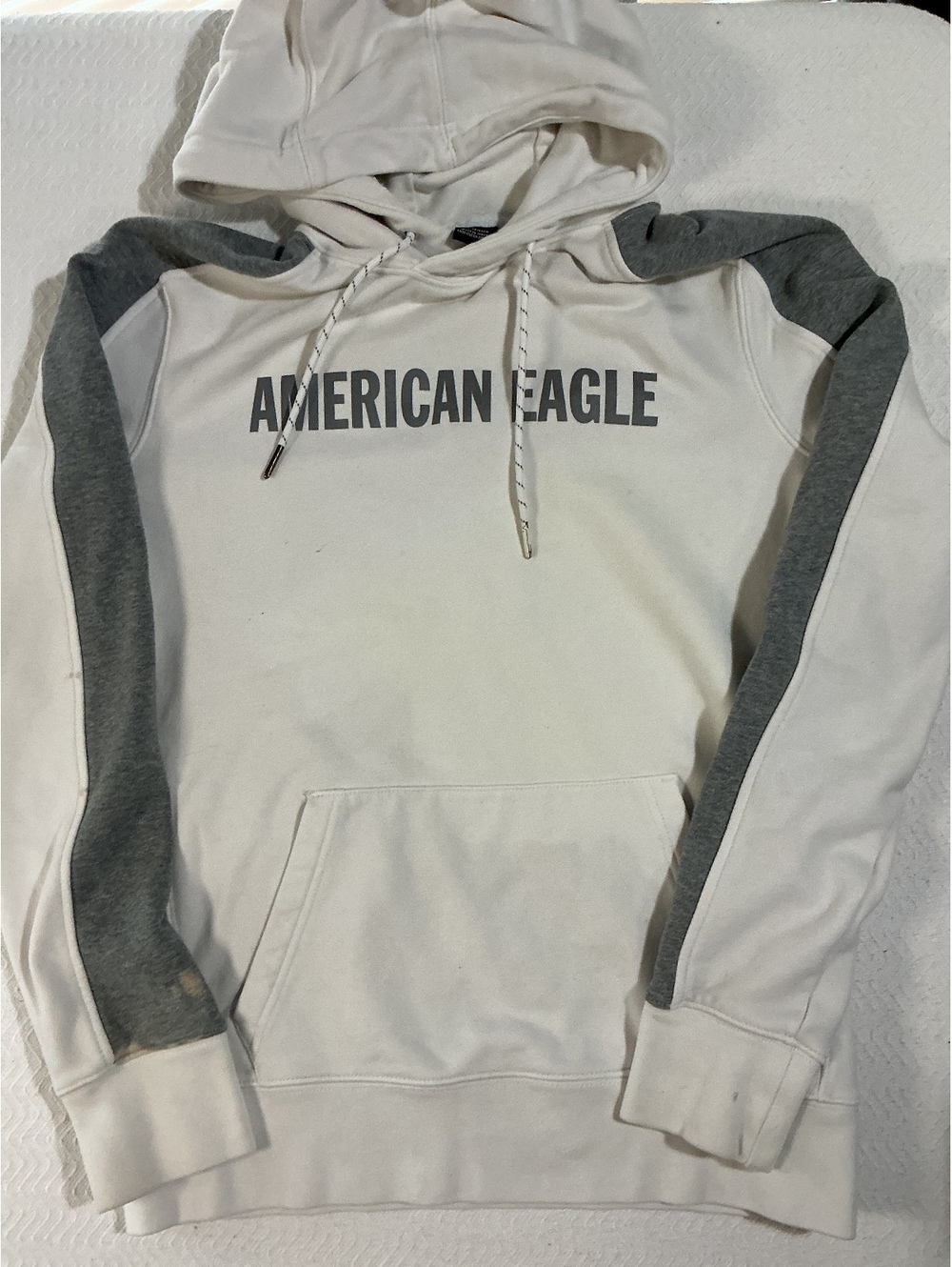 American Eagle Men's Hoodie Sweatshirt XS White with Gray Sleeves